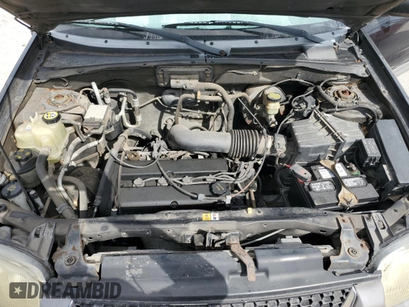 2001 Ford Escape with VIN 1FMYU03B91KC56563, listed as a Copart auction lot 81233934 with 173,775 mi miles and Non repairable. Bid and sale history available at DreamBid. Image 12.