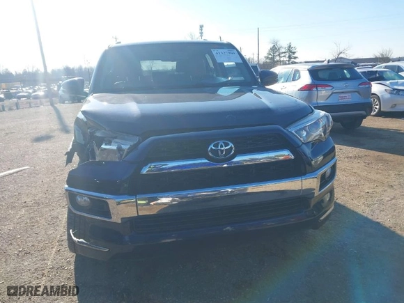 2014 Toyota 4Runner Limited with VIN JTEBU5JR9E5193407, listed as a IAAI auction lot 41327909 with 109,292 mi miles. Bid and sale history available at carsss.com. Image 12.