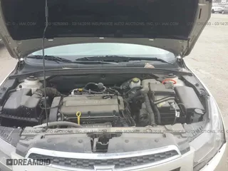 2014 Chevrolet Cruze LS with VIN 1G1PA5SH8E7230310, listed as a IAAI auction lot 16260693 with 36,756 mi miles. Bid and sale history available at carsss.com. Image 10.