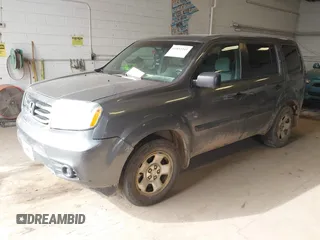 2012 Honda Pilot LX with VIN 5FNYF4H23CB015371, listed as a IAAI auction lot 41852341 with 180,000 mi miles and . Bid and sale history available at carsss.com. Image 2.