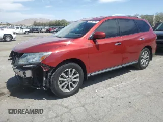 2015 Nissan Pathfinder Platinum with VIN 5N1AR2MN3FC671225, listed as a Copart auction lot 61192385 with 160,888 mi miles and Salvage title. Bid and sale history available at DreamBid. Image 1.