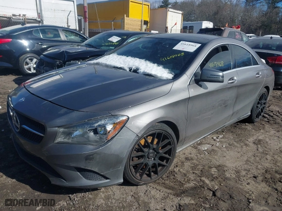 2014 Mercedes-Benz CLA-Class CLA 250 with VIN WDDSJ4GB0EN103343, listed as a IAAI auction lot 41618968 with 102,298 mi miles. Bid and sale history available at carsss.com. Image 17.