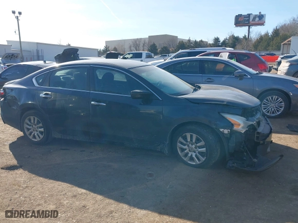 2015 Nissan Altima 2.5 with VIN 1N4AL3AP3FC188812, listed as a IAAI auction lot 41592227 with 241,773 mi miles. Bid and sale history available at carsss.com. Image 13.