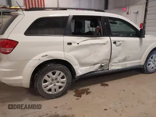 2018 Dodge Journey SE with VIN 3C4PDCAB5JT254022, listed as a IAAI auction lot 41624286 with 97,610 mi miles. Bid and sale history available at carsss.com. Image 6.