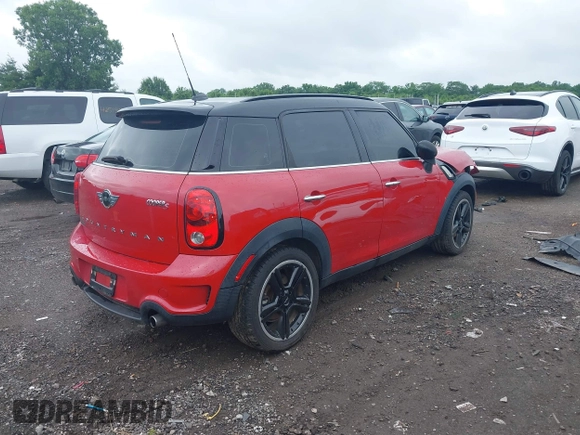 2015 MINI Countryman S with VIN WMWZC3C57FWT04338, listed as a IAAI auction lot 42524134 with 52,137 mi miles and . Bid and sale history available at DreamBid. Image 4.