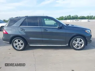 2013 Mercedes-Benz M 350 with VIN 4JGDA5HB6DA183465, listed as a IAAI auction lot 42769443 with 205,019 mi miles and . Bid and sale history available at DreamBid. Image 13.