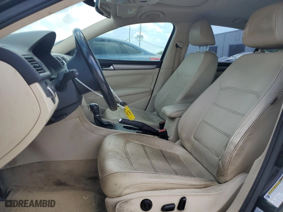 2014 Volkswagen Passat SE w/Sunroof with VIN 1VWBS7A39EC086853, listed as a Copart auction lot 49458675 with 118,148 mi miles and Non Repairable. Bid and sale history available at carsss.com. Image 7.