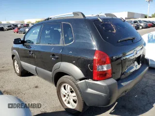 2007 Hyundai Tucson SE with VIN KM8JN12D87U634120, listed as a Copart auction lot 68284734 with 141,429 mi miles and Salvage Title. Bid and sale history available at carsss.com. Image 2.