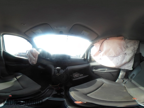 2015 Nissan NV200 SV with VIN 3N6CM0KN5FK720855, listed as a IAAI auction lot 41798791 with 73,814 mi miles and . Bid and sale history available at DreamBid. Image 18.