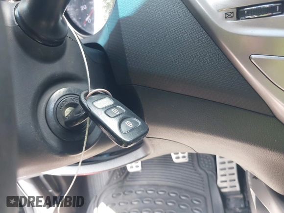 2013 Hyundai Veloster w/Gray Int with VIN KMHTC6AD1DU154946, listed as a IAAI auction lot 42375871 with 108,095 mi miles and . Bid and sale history available at DreamBid. Image 11.
