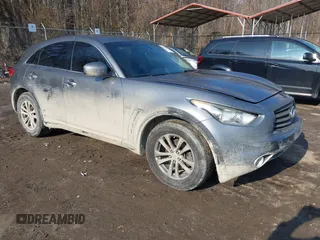 2016 Infiniti QX70 with VIN JN8CS1MU3GM672040, listed as a IAAI auction lot 41463699 with Not Provided miles and . Bid and sale history available at DreamBid. Image 1.