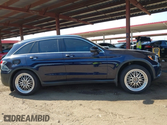 2019 Mercedes-Benz GLC 300 z VIN WDC0G4KB1KV195835, wystawiony jako IAAI lot #42173713 z przebiegiem 113 036 mil mil oraz . Historia ofert i sprzedaży dostępna na DreamBid. Obrazek 14.