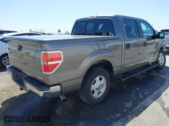 2011 Ford F-150 XL with VIN 1FTEW1CM3BFA73985, listed as a IAAI auction lot 41948818 with 84,436 mi miles. Bid and sale history available at carsss.com. Image 4.