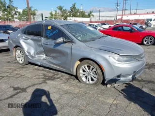 2015 Chrysler 200 Limited with VIN 1C3CCCAB7FN600424, listed as a IAAI auction lot 40665667 with 169,585 mi miles. Bid and sale history available at carsss.com. Image 1.