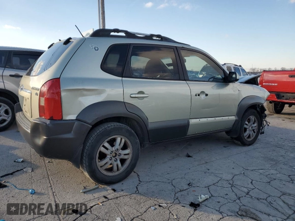 2006 Hyundai Tucson GLS with VIN KM8JN12D56U393888, listed as a Copart auction lot 88468845 with 310,864 mi miles and Clean Title. Bid and sale history available at carsss.com. Image 3.