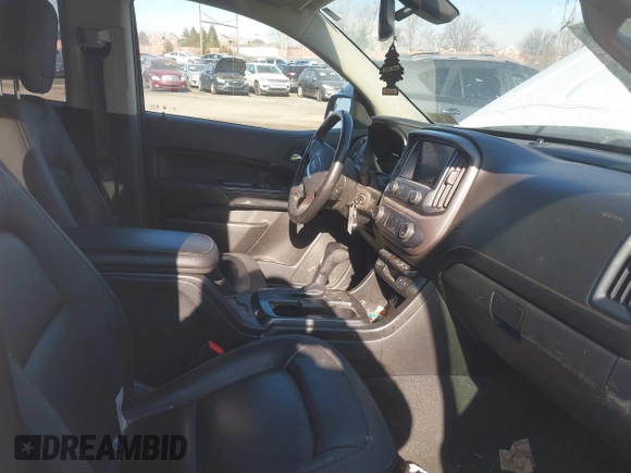 2021 GMC Canyon 4WD AT4 w/Leather with VIN 1GTG6FEN0M1279289, listed as a IAAI auction lot 41620801 with 134,699 mi miles. Bid and sale history available at carsss.com. Image 5.