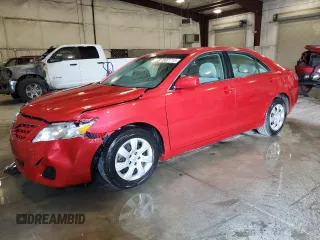 2010 Toyota Camry z VIN 4T4BF3EK3AR059459, wystawiony jako Copart lot #58981715 z przebiegiem 159 184 mil mil oraz Szkoda całkowita • Salvage title. Historia ofert i sprzedaży dostępna na DreamBid. Obrazek 1.