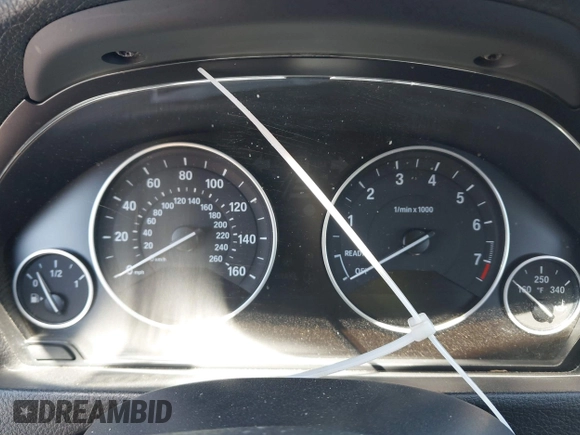 2013 BMW 3 Series 328i with VIN WBA3A5C59DF350824, listed as a IAAI auction lot 42206371 with Not provided miles and . Bid and sale history available at DreamBid. Image 7.