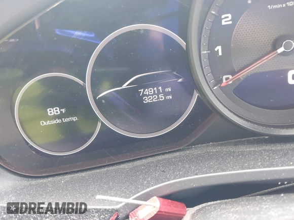 2019 Porsche Cayenne with VIN WP1AA2AY0KDA10815, listed as a IAAI auction lot 42475927 with 74,911 mi miles and . Bid and sale history available at DreamBid. Image 7.