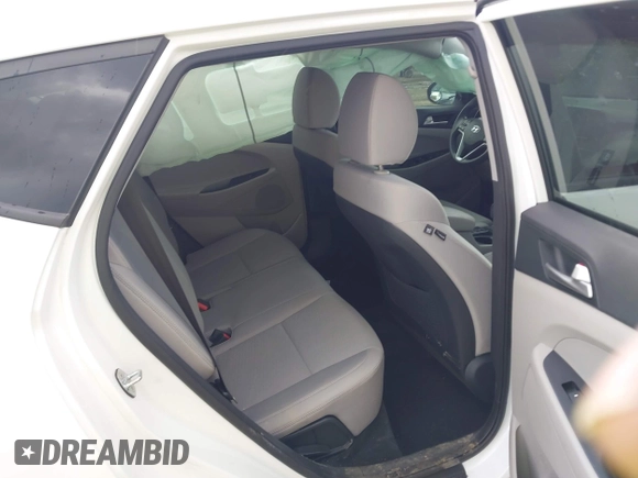 2020 Hyundai Tucson SEL z VIN KM8J3CAL4LU203021, wystawiony jako IAAI lot #42167082 z przebiegiem 49 826 mil mil oraz . Historia ofert i sprzedaży dostępna na DreamBid. Obrazek 8.