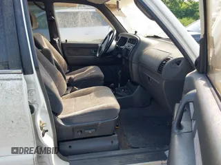 2001 Isuzu Trooper S with VIN JACDJ58X117J00628, listed as a IAAI auction lot 42810469 with 104,474 mi miles and . Bid and sale history available at DreamBid. Image 5.