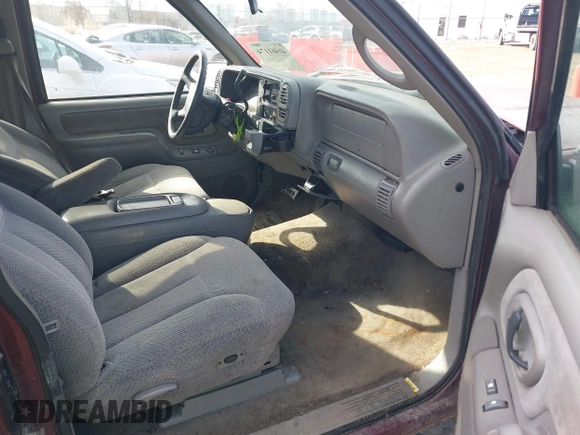 1997 Chevrolet Silverado 1500 with VIN 2GCEK19R5V1158174, listed as a IAAI auction lot 41461174 with 213,141 mi miles and . Bid and sale history available at DreamBid. Image 5.