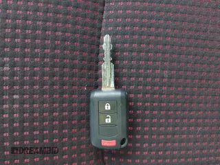 2022 Mitsubishi Mirage ES с VIN ML32FUFJ5NHF02502, выставлен на аукционе IAAI как лот 41584949 с пробегом 79 745 миль миль и . История ставок и продаж доступна на DreamBid. Изображение 11.