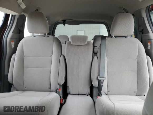 2016 Toyota Sienna LE AAS with VIN 5TDKK3DCXGS757469, listed as a Copart auction lot 60511615 with 130,387 mi miles and Non repairable. Bid and sale history available at DreamBid. Image 10.