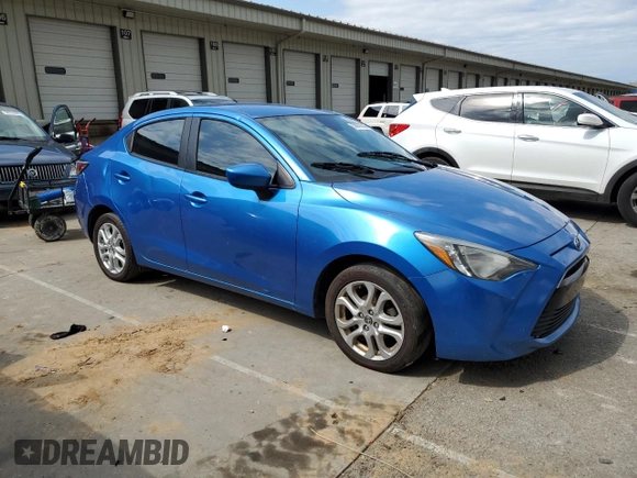 2016 Scion iA z VIN 3MYDLBZVXGY136365, wystawiony jako Copart lot #58978555 z przebiegiem 180 823 mil mil oraz Czysty tytuł • Clean title. Historia ofert i sprzedaży dostępna na DreamBid. Obrazek 4.