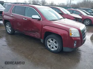 2012 GMC Terrain SLE-2 with VIN 2GKFLTEK0C6233129, listed as a IAAI auction lot 41455757 with 136,073 mi miles. Bid and sale history available at carsss.com. Image 1.