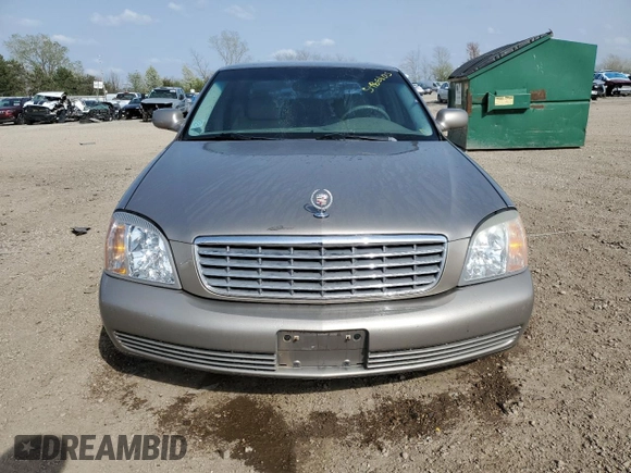 2001 Cadillac DeVille z VIN 1G6KD54YX1U242656, wystawiony jako Copart lot #54566105 z przebiegiem 200 016 mil mil oraz Szkoda całkowita • Salvage title. Historia ofert i sprzedaży dostępna na DreamBid. Obrazek 5.