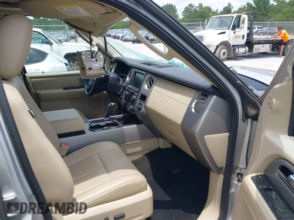 2016 Ford Expedition Max Limited с VIN 1FMJK1KTXGEF46552, выставлен на аукционе IAAI как лот 42293463 с пробегом 134 728 миль миль и . История ставок и продаж доступна на DreamBid. Изображение 5.