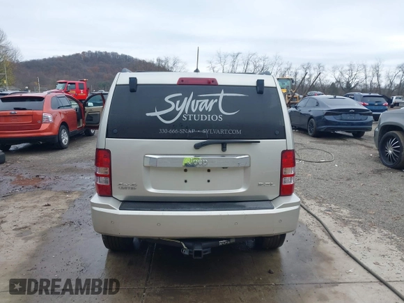 2008 Jeep Liberty Limited with VIN 1J8GN58K38W172334, listed as a IAAI auction lot 40914236 with 177,054 mi miles and . Bid and sale history available at carsss.com. Image 16.