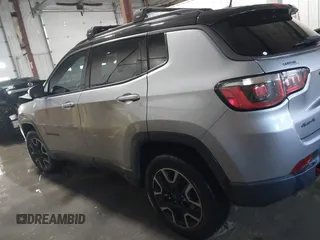 2019 Jeep Compass Trailhawk with VIN 3C4NJDDB9KT765459, listed as a IAAI auction lot 41319891 with 83,860 mi miles and . Bid and sale history available at carsss.com. Image 15.
