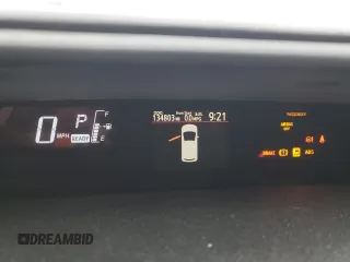 2016 Toyota Prius One z VIN JTDKDTB39G1120258, wystawiony jako Copart lot #53087775 z przebiegiem 134 803 mil mil oraz Czysty tytuł • Clean title. Historia ofert i sprzedaży dostępna na DreamBid. Obrazek 9.