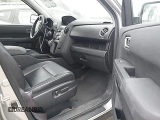 2013 Honda Pilot EX-L with VIN 5FNYF4H58DB049642, listed as a IAAI auction lot 42116017 with 116,647 mi miles. Bid and sale history available at carsss.com. Image 5.