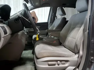 2015 Honda Odyssey EX z VIN 5FNRL5H43FB031014, wystawiony jako Copart lot #55764275 z przebiegiem 110 735 mil mil oraz Szkoda całkowita • Salvage title. Historia ofert i sprzedaży dostępna na DreamBid. Obrazek 7.