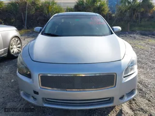 2012 Nissan Maxima 3.5 SV with VIN 1N4AA5AP5CC865162, listed as a IAAI auction lot 41030635 with 69 mi miles. Bid and sale history available at carsss.com. Image 6.