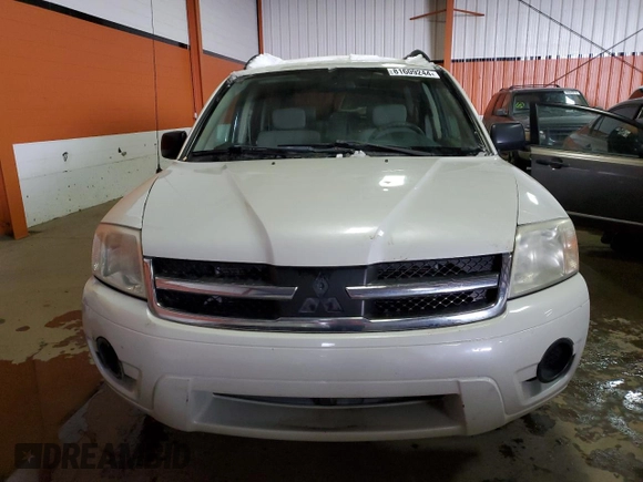 2007 Mitsubishi Endeavor LS with VIN 4A4MN21S77E066131, listed as a Copart auction lot 81609244 with 82,644 mi miles and Clean Title. Bid and sale history available at carsss.com. Image 5.