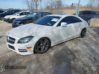 2014 Mercedes-Benz CLS 550 с VIN WDDLJ9BB4EA101031, выставлен на аукционе IAAI как лот 41766952 с пробегом 104 715 миль миль и . История ставок и продаж доступна на DreamBid. Изображение 2.