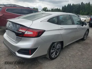 2020 Honda Clarity Plug-In Hybrid with VIN JHMZC5F10LC000674, listed as a Copart auction lot 64955074 with 38,387 mi miles and Salvage Title. Bid and sale history available at carsss.com. Image 3.