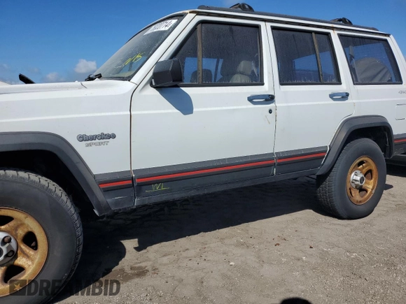 1993 Jeep Cherokee Sport с VIN 1J4FJ68S4PL555701, выставлен на аукционе Copart как лот 76020714 с пробегом 130 884 миль миль и Списание • Salvage title. История ставок и продаж доступна на DreamBid. Изображение 13.