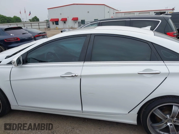 2013 Hyundai Sonata Limited with VIN 5NPEC4AC4DH663707, listed as a IAAI auction lot 41922352 with 165,101 mi miles and . Bid and sale history available at DreamBid. Image 15.