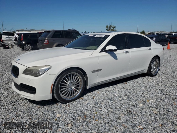 2013 BMW 7 Series 740Li z VIN WBAYE4C52DD136841, wystawiony jako Copart lot #48608895 z przebiegiem 99 436 mil mil oraz Czysty tytuł • Clean title. Historia ofert i sprzedaży dostępna na DreamBid. Obrazek 1.