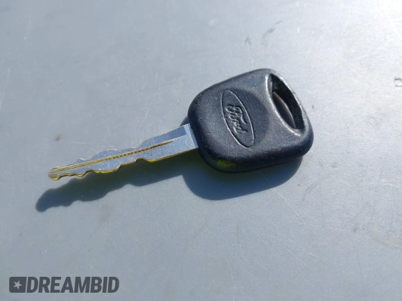 2000 Mercury Mystique с VIN 3MEFM6531YM604135, выставлен на аукционе IAAI как лот 42148329 с пробегом 179 798 миль миль и . История ставок и продаж доступна на DreamBid. Изображение 11.