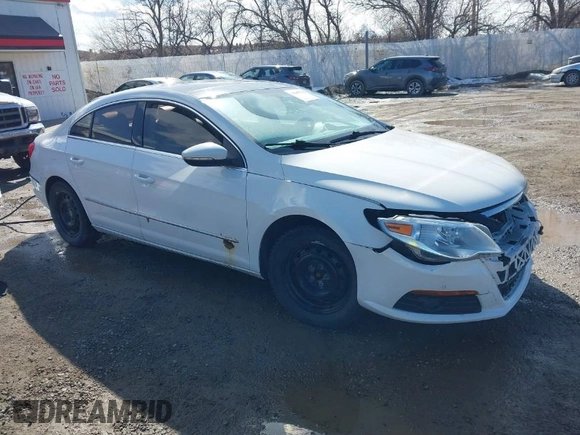 2010 Volkswagen CC Lux with VIN WVWHN7AN3AE541037, listed as a IAAI auction lot 41687578 with 182,977 mi miles. Bid and sale history available at carsss.com. Image 1.