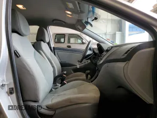 2014 Hyundai Accent GLS with VIN KMHCT4AE1EU675132, listed as a Copart auction lot 52580865 with 109,052 mi miles and Non Repairable. Bid and sale history available at carsss.com. Image 7.