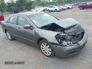 2006 Honda Accord EX-L z VIN 1HGCM66506A046097, wystawiony jako IAAI lot #42286411 z przebiegiem 141 513 mil mil oraz . Historia ofert i sprzedaży dostępna na DreamBid. Obrazek 1.