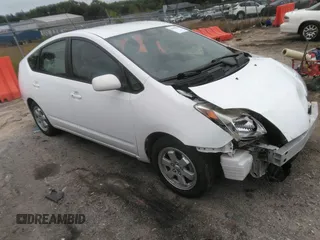 2004 Toyota Prius with VIN JTDKB20U840059692, listed as a IAAI auction lot 42131209 with 258,246 mi miles. Bid and sale history available at carsss.com. Image 1.