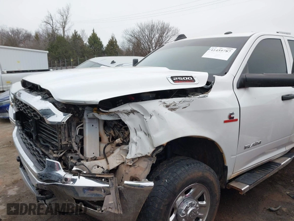 2021 Ram 2500 Tradesman with VIN 3C6UR5CLXMG632197, listed as a IAAI auction lot 41459787 with 105,906 mi miles. Bid and sale history available at carsss.com. Image 6.